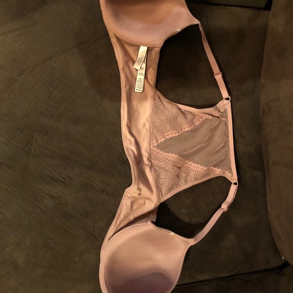 VS bra - Picture 5 of 5